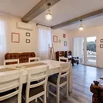 Hills Boutique Villa-ac In Every * אוסטוני