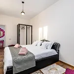 Hills Boutique Villa-ac In Every וילה *