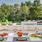 Hills Boutique Villa-ac In Every אוסטוני