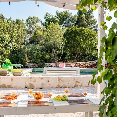 Hills Boutique Villa-ac In Every *