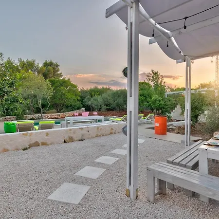 Hills Boutique Villa-ac In Every