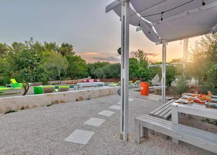Hills Boutique Villa-ac In Every